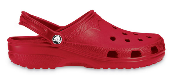 crocs-beach